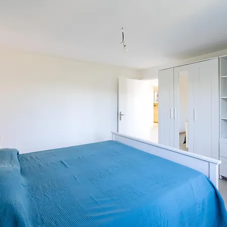 Apartment Bas De Refait A Neuf, Climatisation Et Terrasse Vue